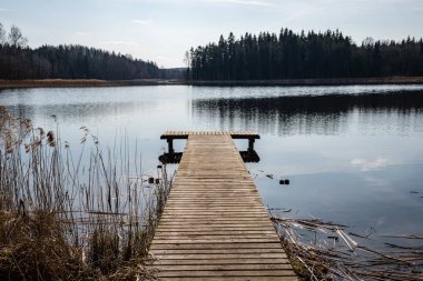 boardwalk Gölü bulutlarda yansıması