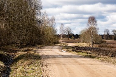 Köy yolunda bakış açısı ile