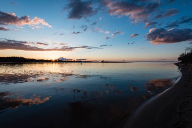 Sakin Nehri dramatik gündoğumu
