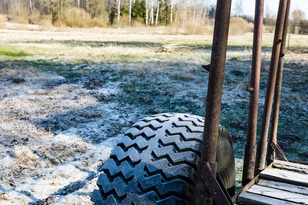 Véhicules hors route non identifiés lors d'un safari dans le désert — Photo