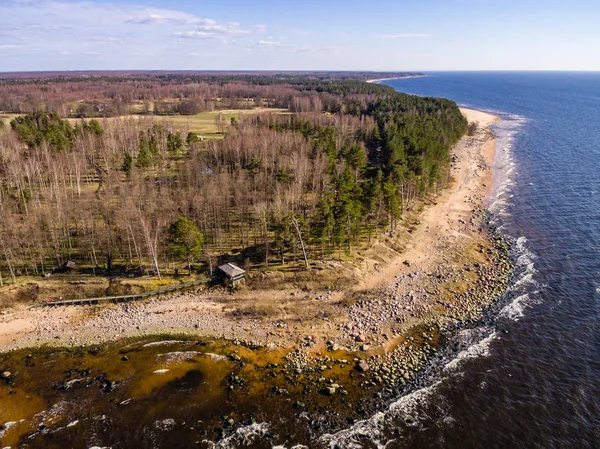 Drone kép. a légi felvétel a Balti-tengeri strand területén — Stock Fotó