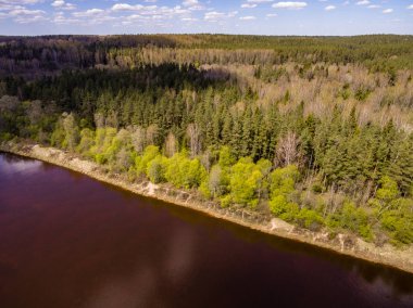 Drone görüntü. kırsal bölgenin havadan görünümü
