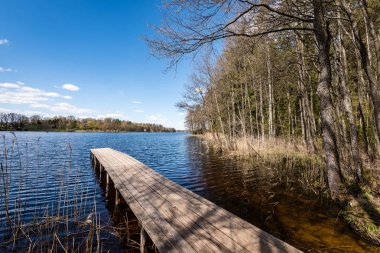 boardwalk Gölü bulutlarda yansıması
