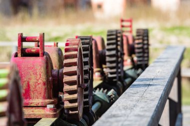 Eski Dişliler ve SMM arka plan bulanık karşı