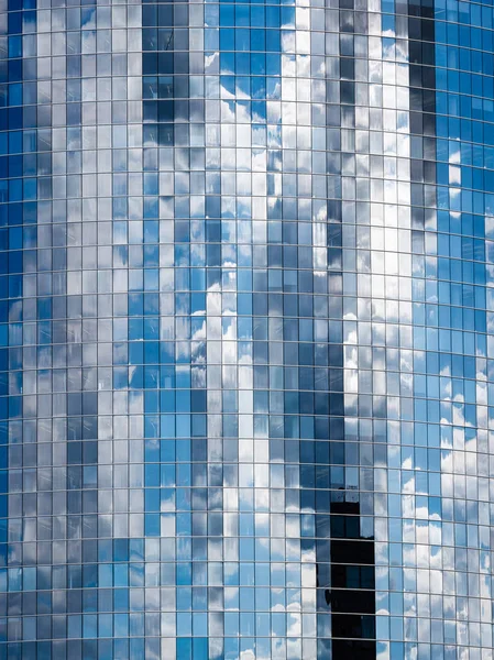 Reflections in windows — Stock Photo, Image