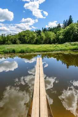 boardwalk Gölü bulutlarda yansıması