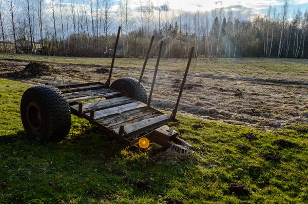 Régi kocsi az országban — Stock Fotó