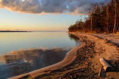 dramatik kırmızı bulutlar