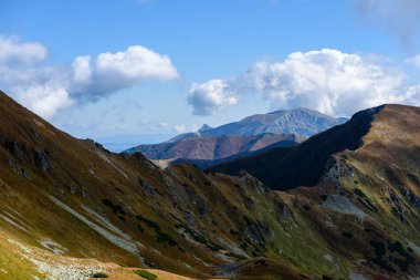 Slovakça Karpat Dağları Güz. 