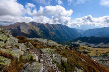 Slovakça Karpat Dağları Güz. 