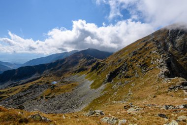 Slovakça Karpat Dağları Güz. 