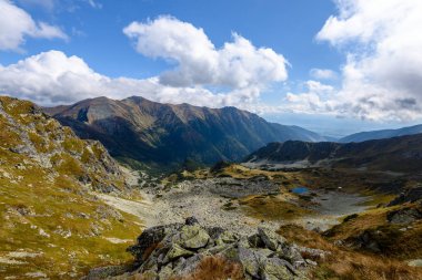 Slovakça Karpat Dağları Güz. 