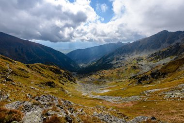 Slovakça Karpat Dağları Güz. 