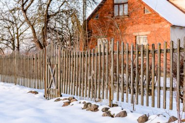 ahşap tahta çit kırsal kesimde