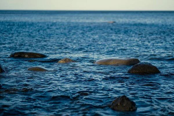Sunny Beach Blue Water Large Rocks Sand Latvia Clear Sky — Stock Photo, Image
