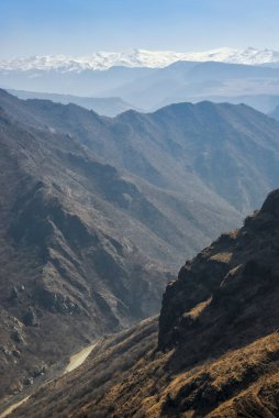 Dağlarda bahar sabahı, Lori vilayeti Ermenistan .