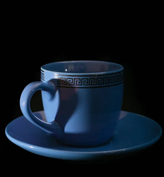 Cup with a shadow from the handle in the form of heart — Stock Photo, Image