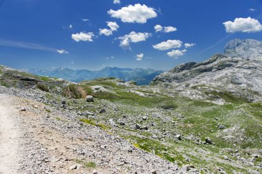 Dağlar içinde Milli Parkı Picos de Europa, Fuente De otellerini göster