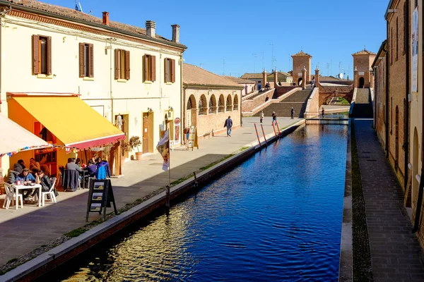 Comacchio, Olaszország. Emilia Romagna a kis Velence — Stock Fotó