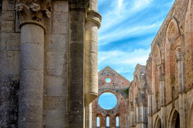 Antik abbey San Galgano Toskana, İtalya