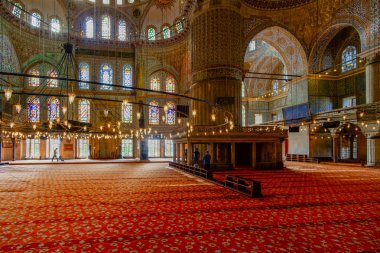 Altın süslemeli Sultanahmet Camii