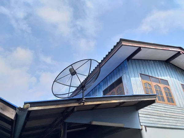 Primer Plano Antena Parabólica Techo — Foto de Stock