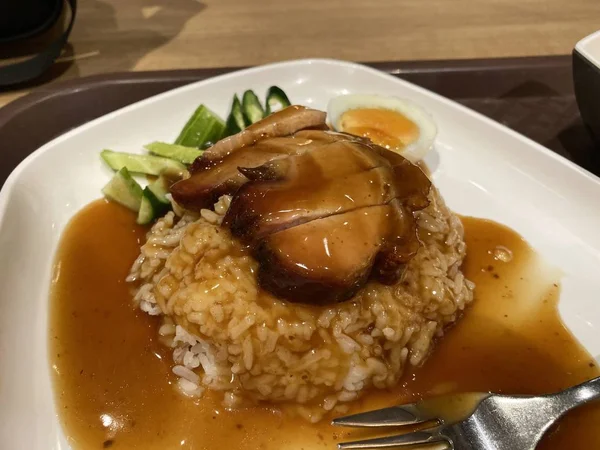 Wieprzowina Duszona Ryżu Warzyw Tajskie Jedzenie Fast — Zdjęcie stockowe