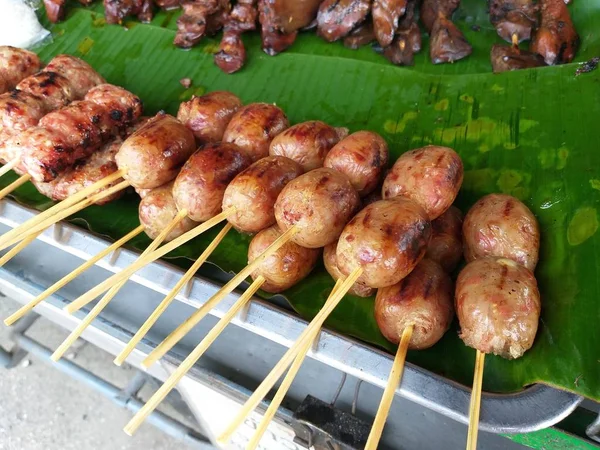 Жареная Колбаса Азия Вкусная Улице — стоковое фото