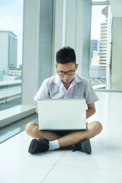 Close Student Use Notebook School — Stock Photo, Image