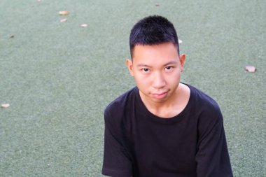 Bangkok Tayland 'daki genç adamı kapatın.