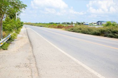 Tayland 'da asfalt yol