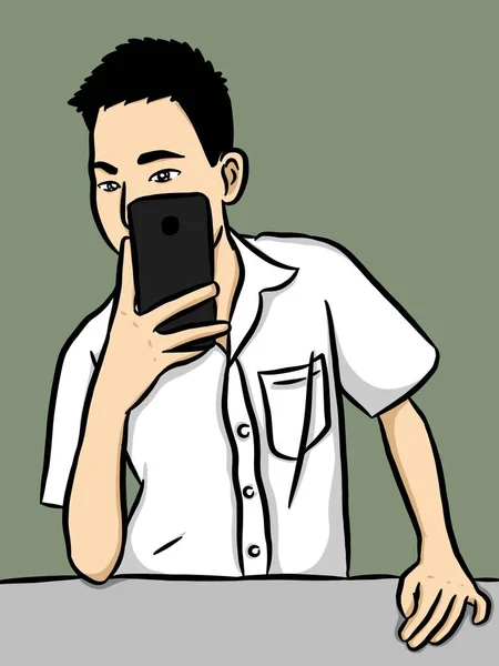 漫画かわいい男の子はセルフィーのための携帯電話を使用 — ストック写真