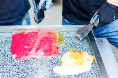 Açık havada yemek karamel süreci