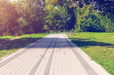 Kaldırım yeşil park