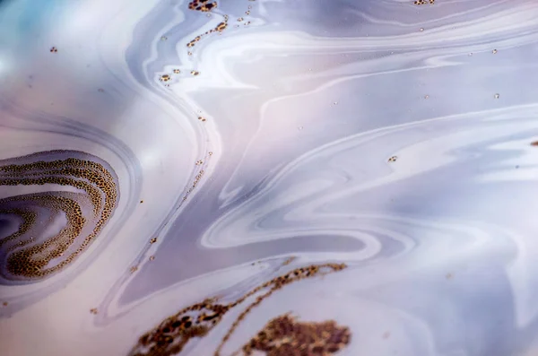 Bela abstração psicodélica formada pela luz na superfície de uma bolha de sabão — Fotografia de Stock