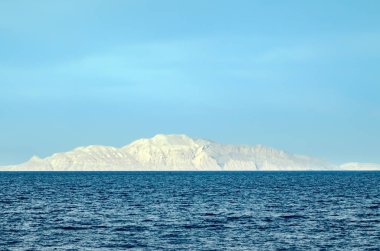 Mısır 'da Sharm El Sheikh yakınlarında Kızıldeniz' deki Tiran Adası