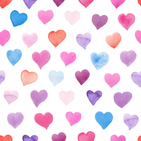 Nahtloses Aquarellmuster mit bunten Herzen - rosa, rot, lila, blau getönt. — Stockfoto