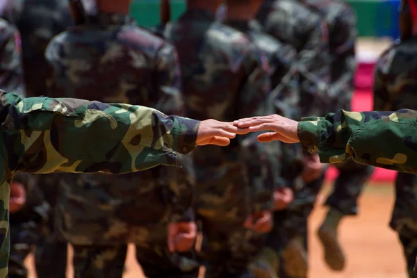 Askerler bir eğitim