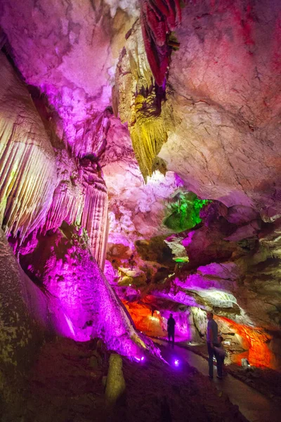 Gürcistan 'daki Prometheus mağarası