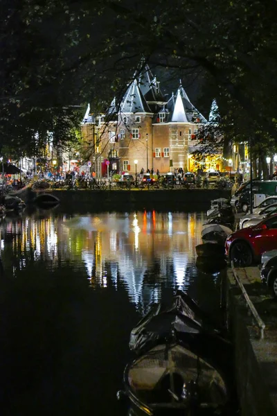 Amsterdam Países Bajos Enero Circa 2017 Calle Por Noche Amsterdam —  Fotos de Stock