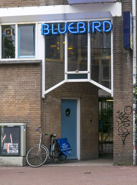 Amsterdam Países Bajos Enero Circa 2017 Letrero Pájaro Azul Calle —  Fotos de Stock