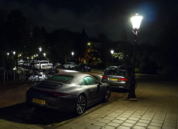 Amsterdam Netherlands January Circa 2017 Cars Parked Street Amsterdam — Stock Photo, Image