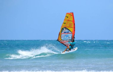 Deneme femail Jericoacoara içinde Rüzgar Sörfü