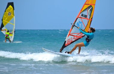 Deneme femail Jericoacoara içinde Rüzgar Sörfü