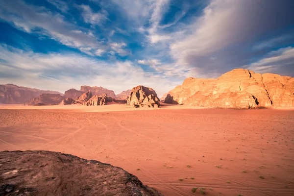 Wadi Rum paesaggio desertico, Giordania — Foto Stock