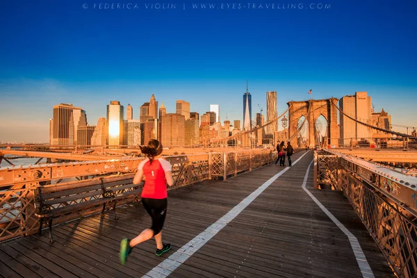 Deptakiem Brooklyn Bridge Stan Manhattan New York New York Stany — Zdjęcie stockowe