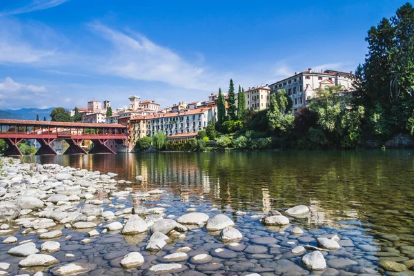 Bassano del Grappa Ponte Vecchio en el norte de Italia — Foto de Stock