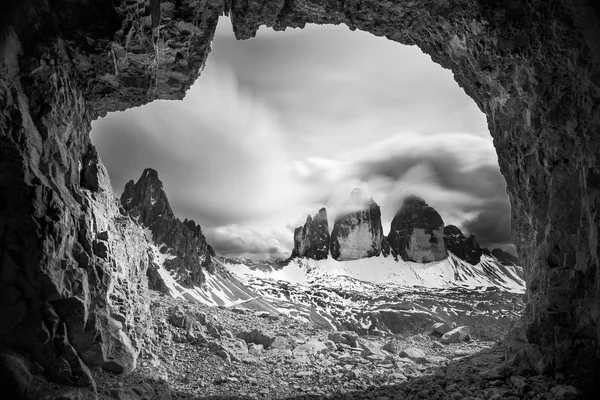 Evropa Itálie Jižní Tyrolsko Dolomity Tre Cime Lavaredo Pohled Tunelu — Stock fotografie