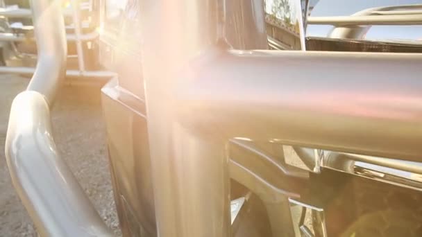 The headlights of a new truck on a sunny day — Stock Video