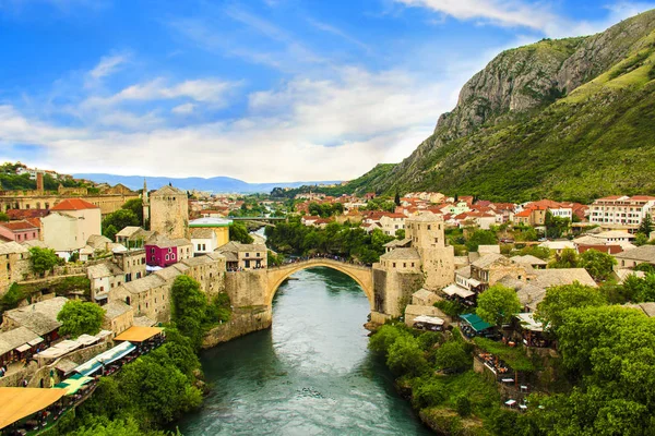 Παλιά γέφυρα στη Μοστάρ, Βοσνία και Ερζεγοβίνη — Φωτογραφία Αρχείου